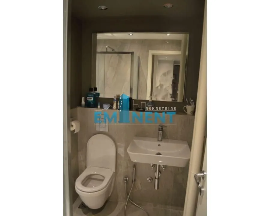 Izdavanje, dvosoban stan, 63m², Novi Beograd Sve Podlokacije, Beograd