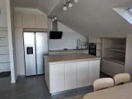 Izdavanje, dvosoban stan, 66m², Centar, Tivat - image 11