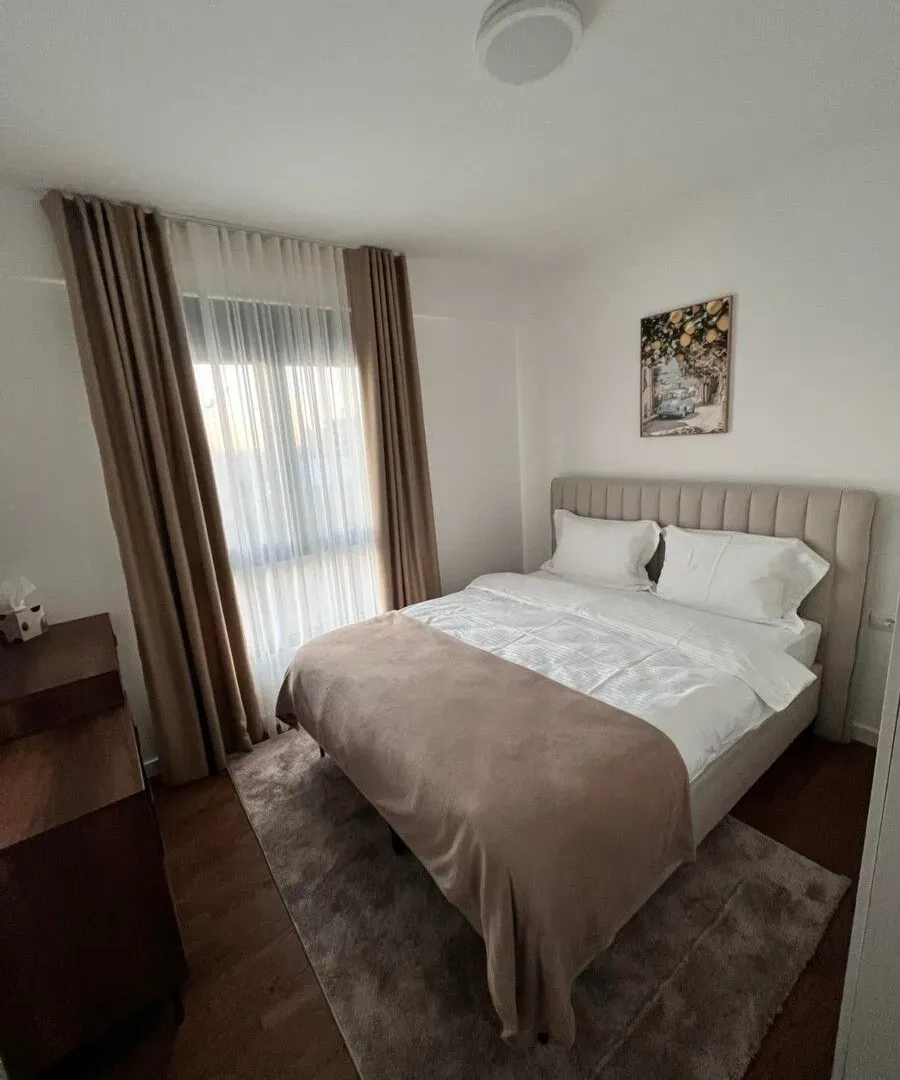 Izdavanje, jednosoban stan, 46m², Čeluga, Bar