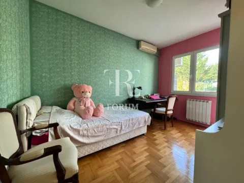 Izdavanje, trosoban stan, 115m², Gorica C, Podgorica - image 9