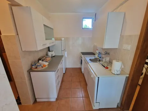 Sale, two bedroom apartment, 56m², Petrovac, Budva - image 14