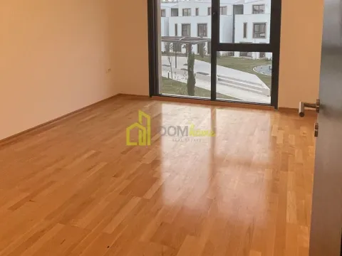 Prodaja, trosoban stan, 106m², Zagorič, Podgorica - image 7