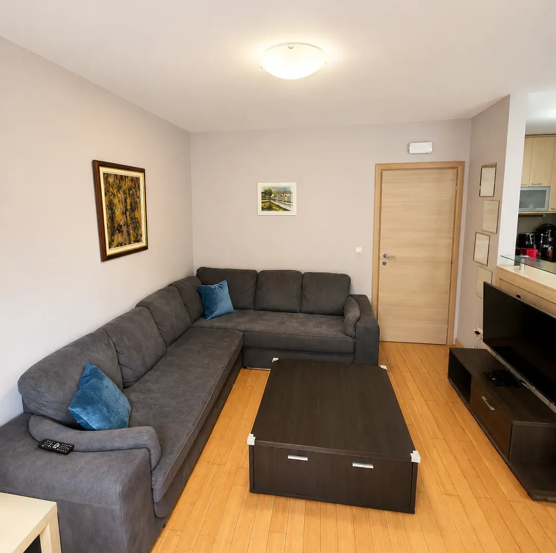 Prodaja, dvosoban stan, 69m², Preko Morače, Podgorica