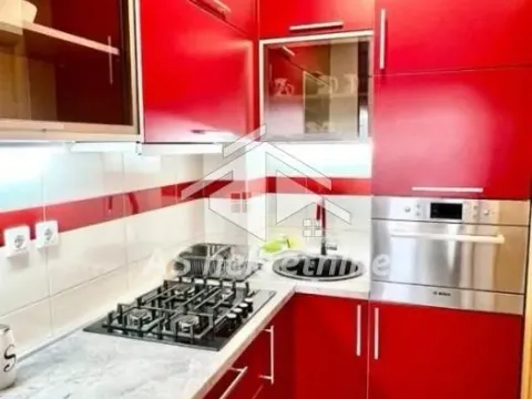 Izdavanje, trosoban stan, 70m², Banovo Brdo, Beograd - image 6