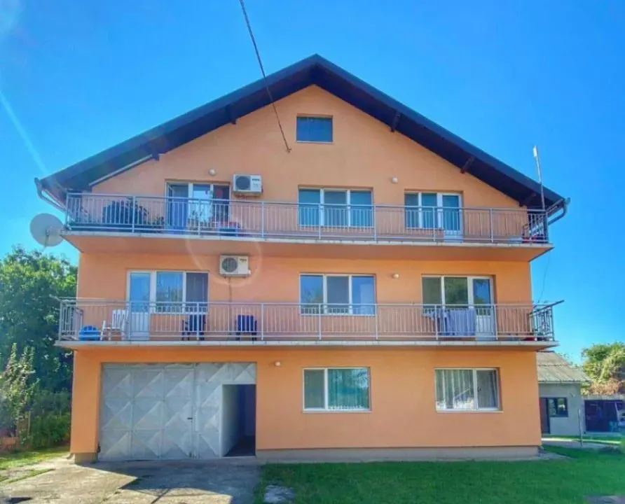 Sale, house, 450m², Inđija, Srbija