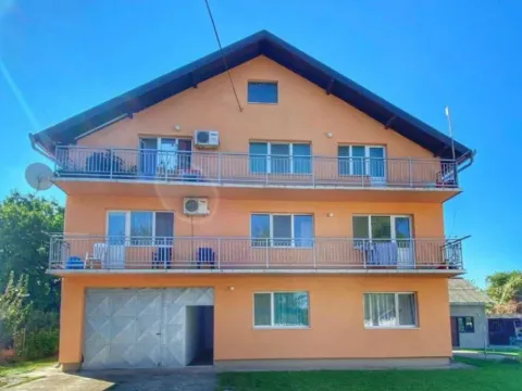 Sale, house, 450m², Inđija, Srbija