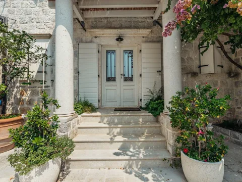 Sale, house, 382m², Perast, Kotor - image 8