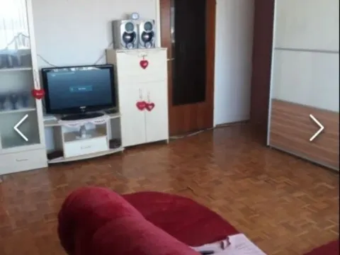 Izdavanje, dvosoban stan, 63m², Beočin, Srbija - image 5