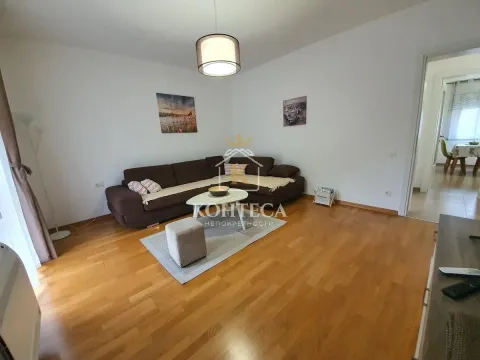 Prodaja, jednosoban stan, 68m², Tivat, Crna Gora