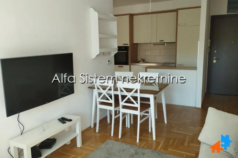 Rent, apartment, 40m², Lekino Brdo, Voždovac Sve Podlokacije