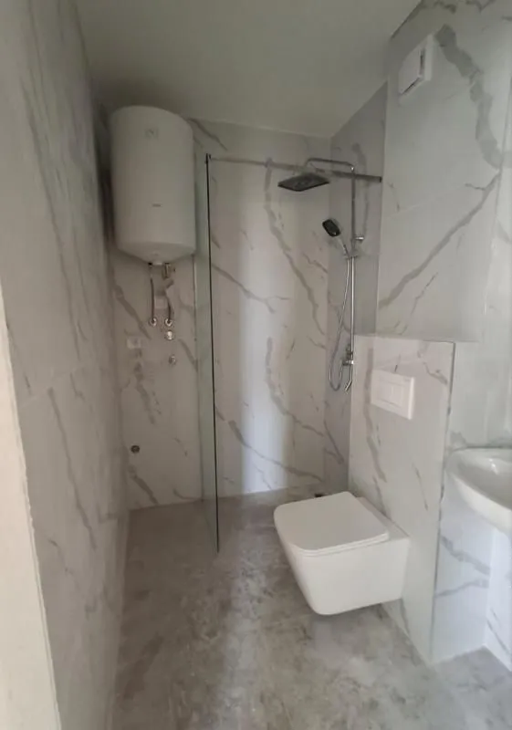 Prodaja, jednosoban stan, 38m², Lazi, Budva