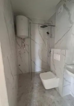 Prodaja, jednosoban stan, 38m², Lazi, Budva - image 7