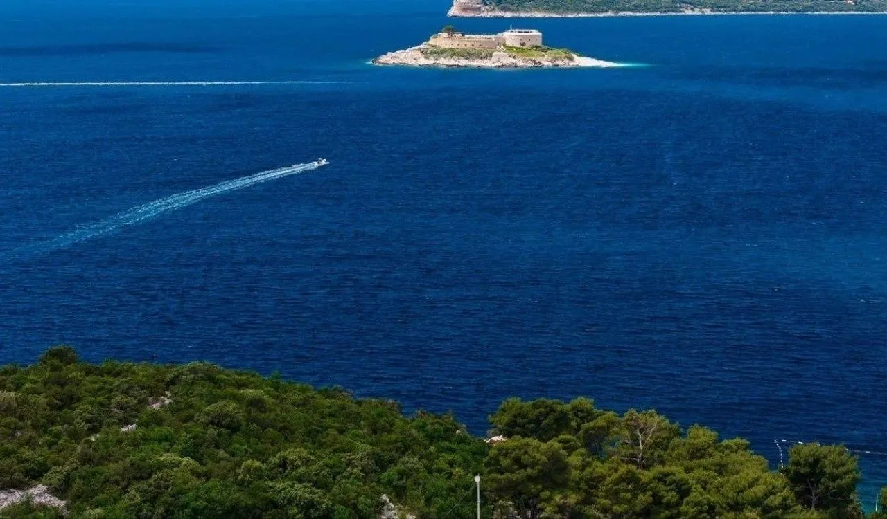 Sale, house, 800m², Žanjice, Herceg Novi