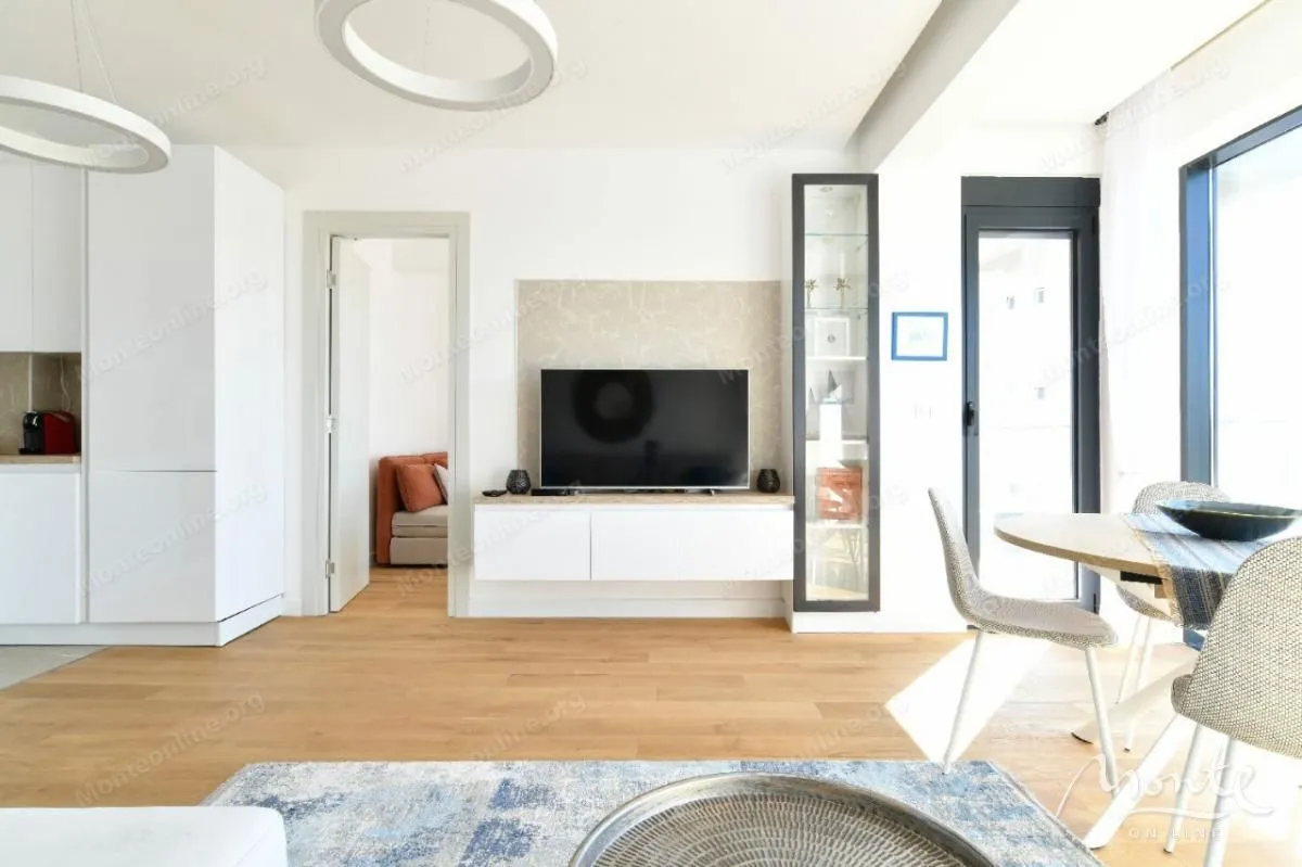 Sale, three bedroom apartment, 84m², Bečići, Budva