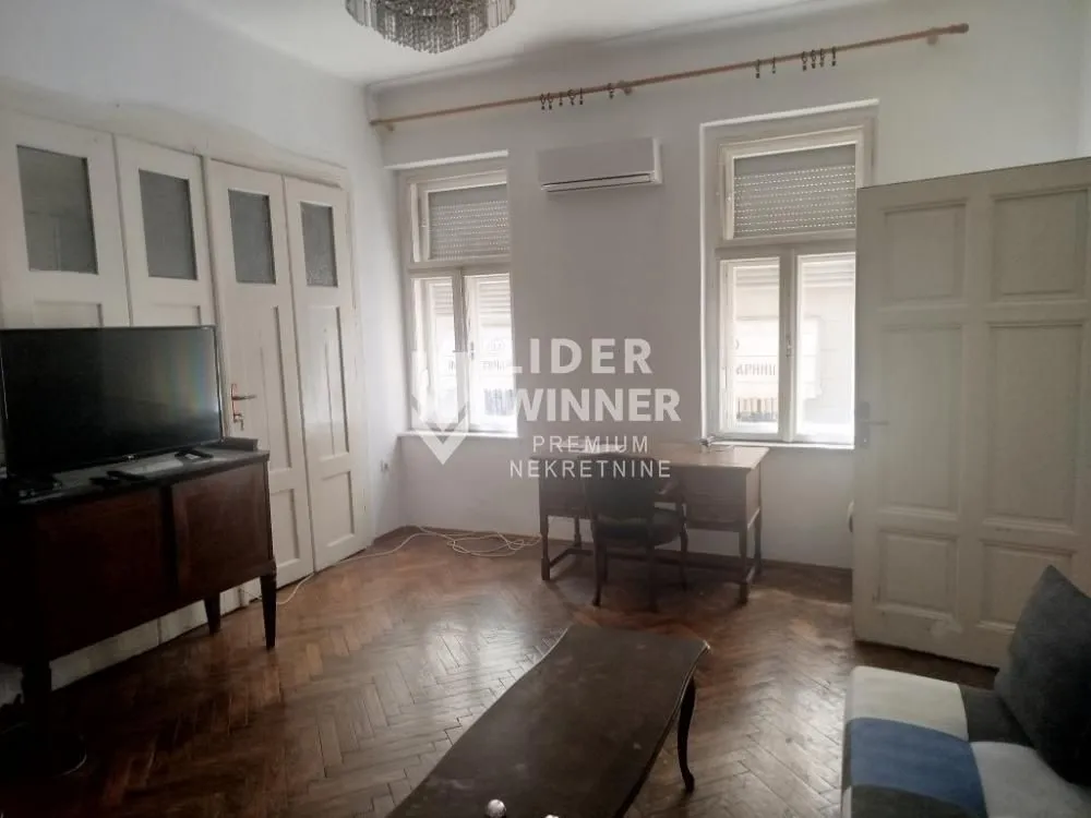 Rent, two bedroom apartment, 80m², Cvetni Trg, Vračar Sve Podlokacije