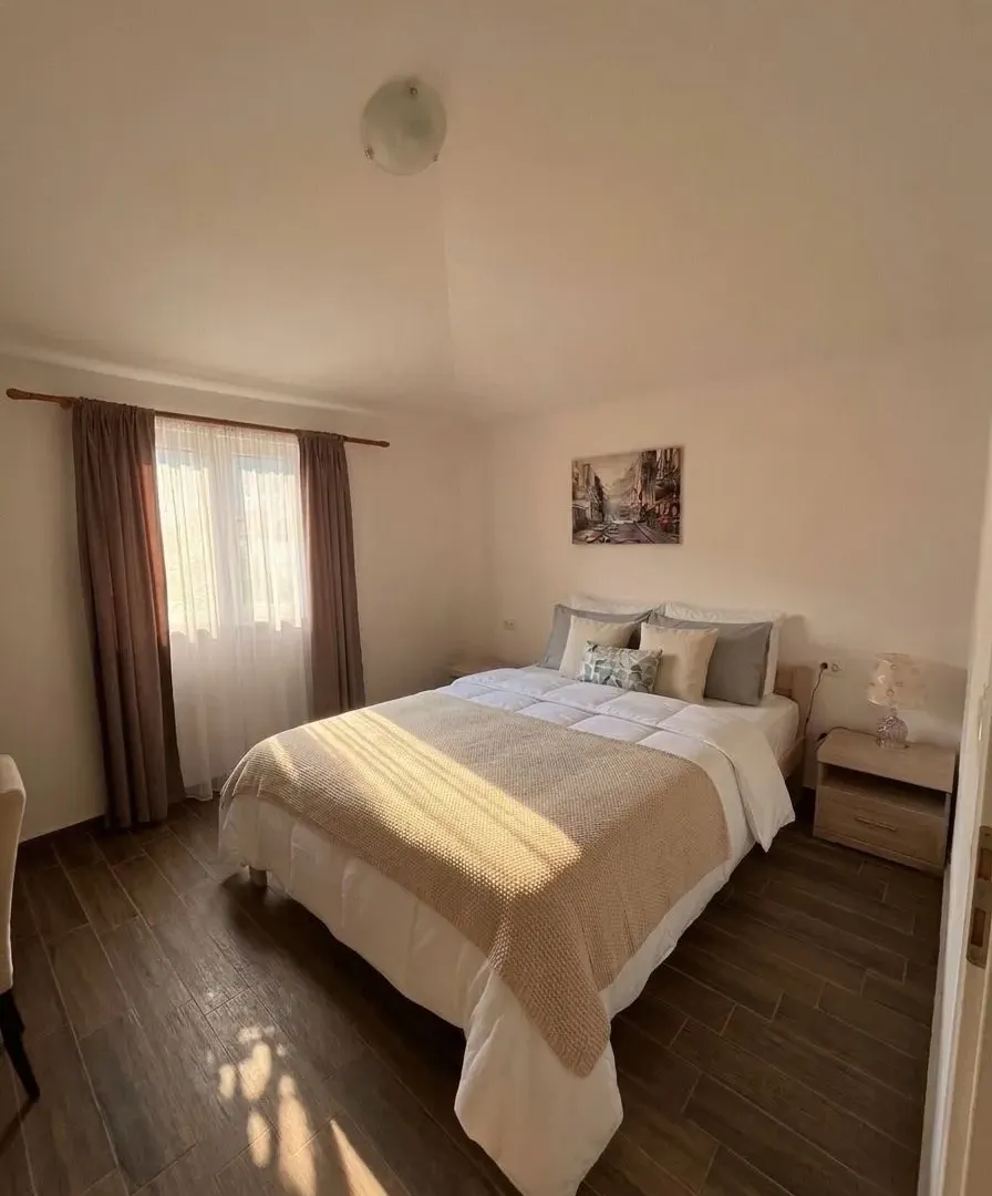 Prodaja, kuća, 116m², Župci, Bar