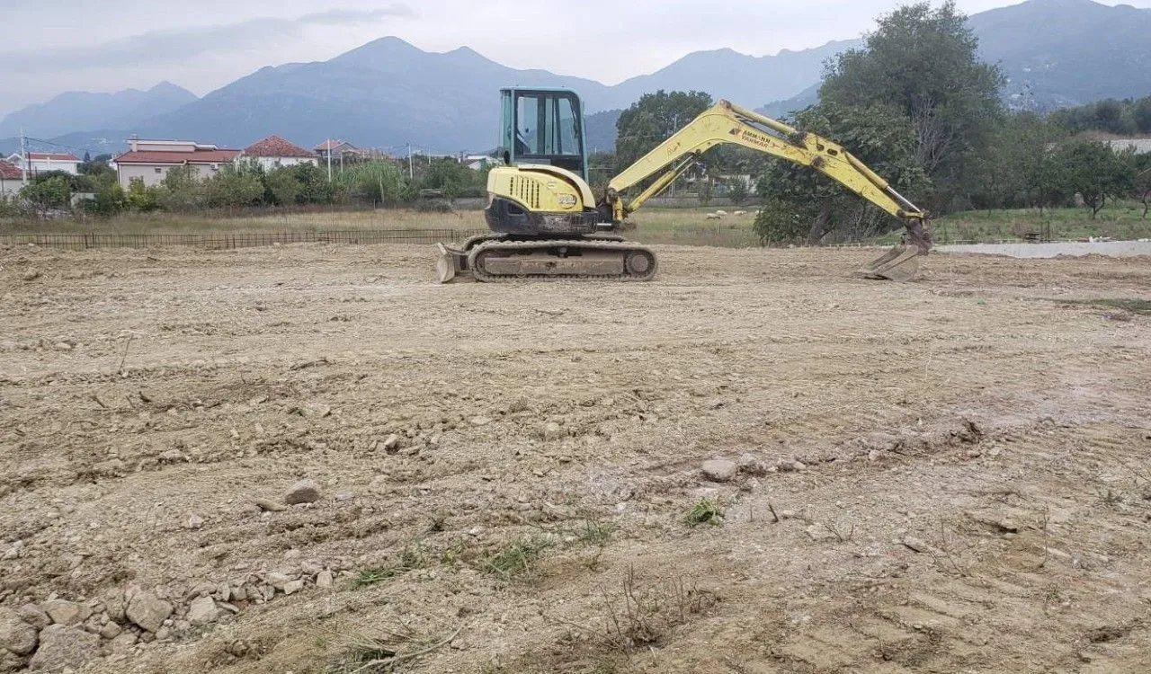 Prodaja, plac, 1000m², Bar, Crna Gora