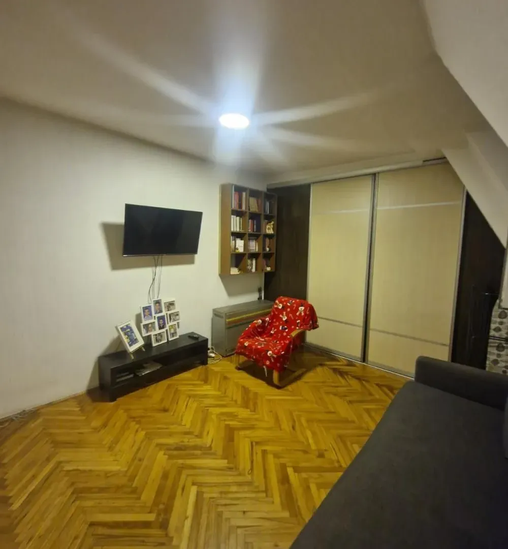 Prodaja, trosoban stan, 72m², Karaburma, Palilula Sve Podlokacije