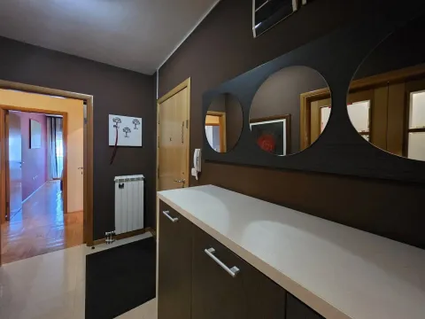 Izdavanje, stan, 105m², Preko Morače, Podgorica - image 9
