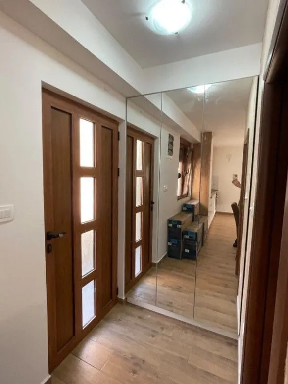 Rent, one bedroom apartment, 55m², Podkošljun, Budva