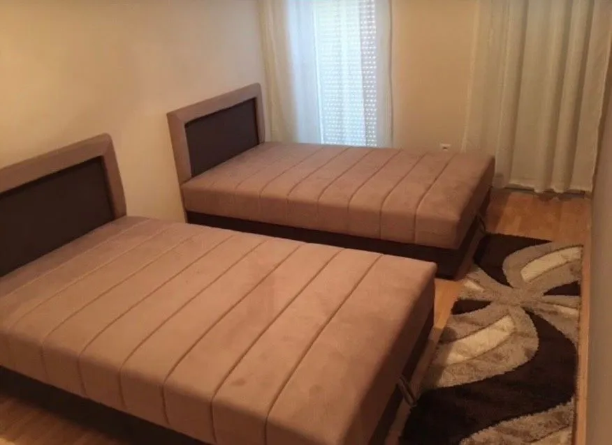 Izdavanje, dvosoban stan, 67m², Ljubović, Podgorica