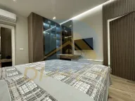 Izdavanje, dvosoban stan, 72m², Centar, Tivat - image 4