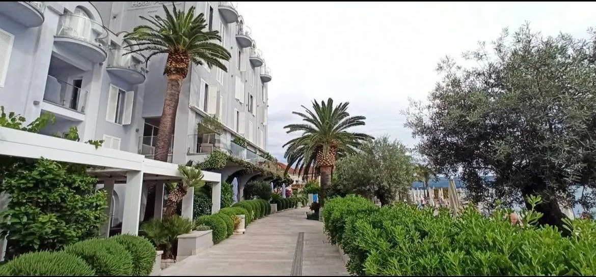 Prodaja, garsonjera, 25m², Centar, Tivat