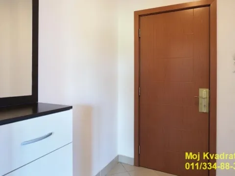 Sale, one bedroom apartment, 33m², Autokomanda, Voždovac Sve Podlokacije - image 8