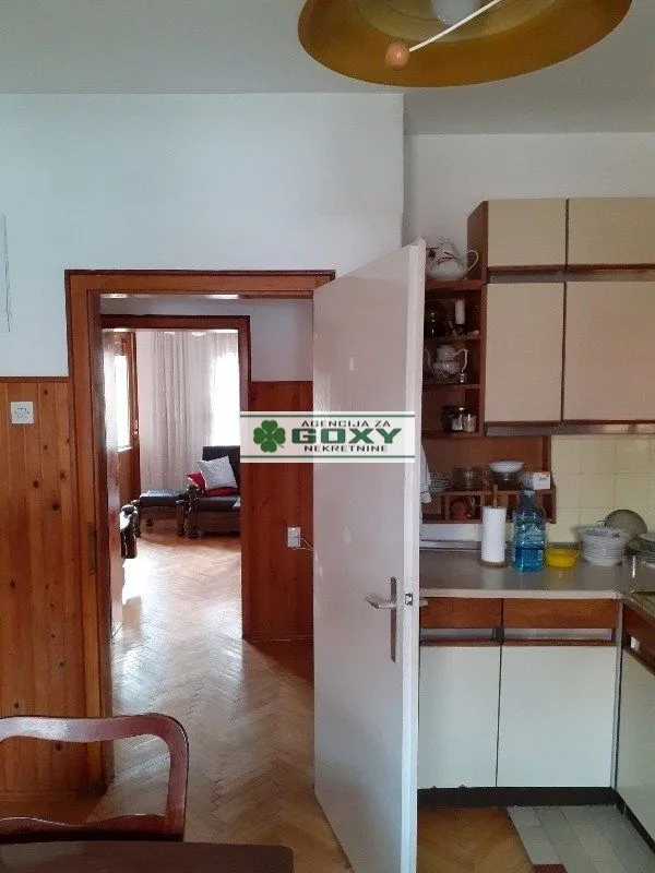 Sale, house, 230m², Kraljevo, Srbija