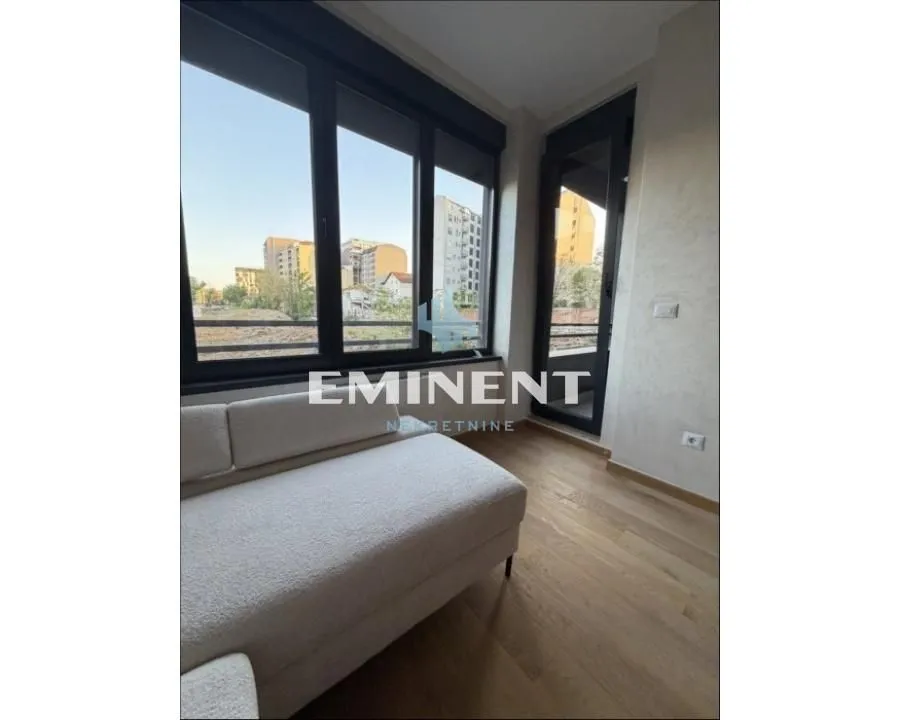 Rent, two bedroom apartment, 45m², Trošarina, Voždovac Sve Podlokacije