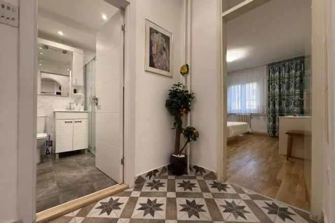 Prodaja, trosoban stan, 65m², Šumice, Beograd