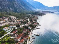 Sale, one bedroom apartment, 52m², Dobrota, Kotor - image 35