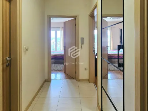 Prodaja, jednosoban stan, 52m², Blok 6, Podgorica - image 8