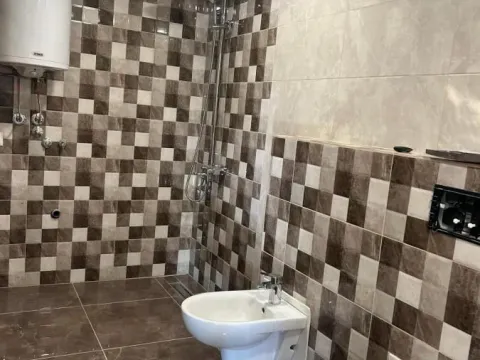 Izdavanje, poslovni prostor, 230m², Centar, Niš - image 12