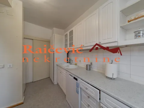 Rent, four bedroom apartment, 104m², Kalenić Pijaca, Vračar Sve Podlokacije - image 10