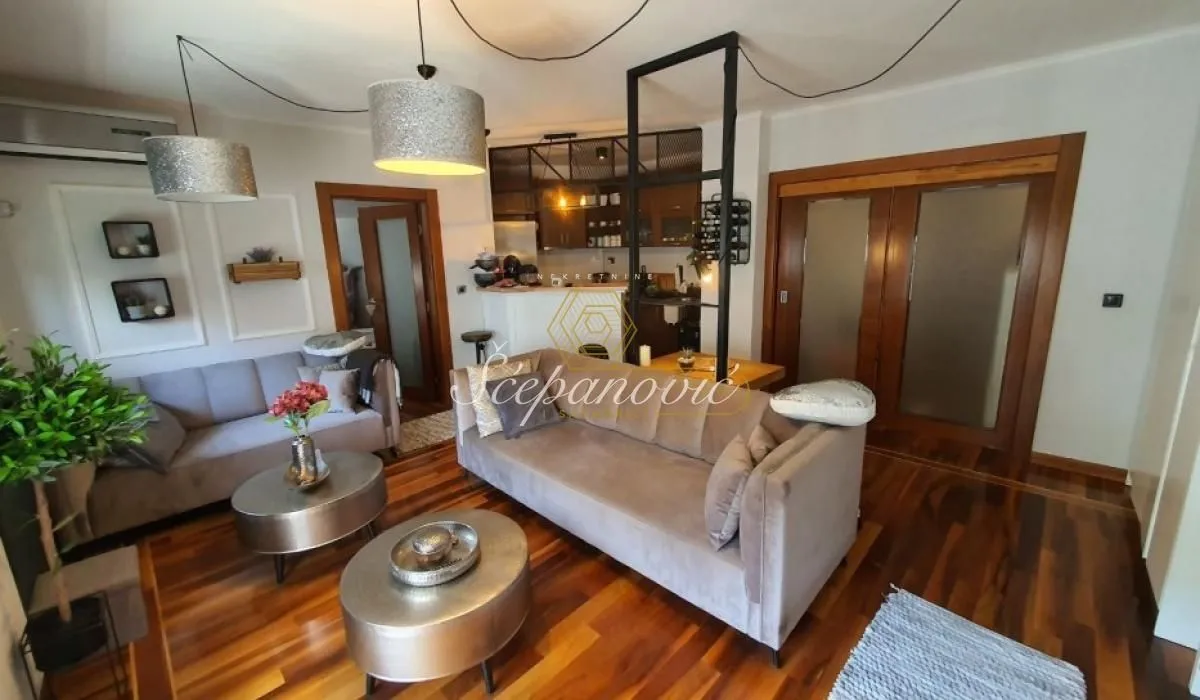 Sale, one bedroom apartment, 52m², Grbavica, Novi Sad Sve Podlokacije