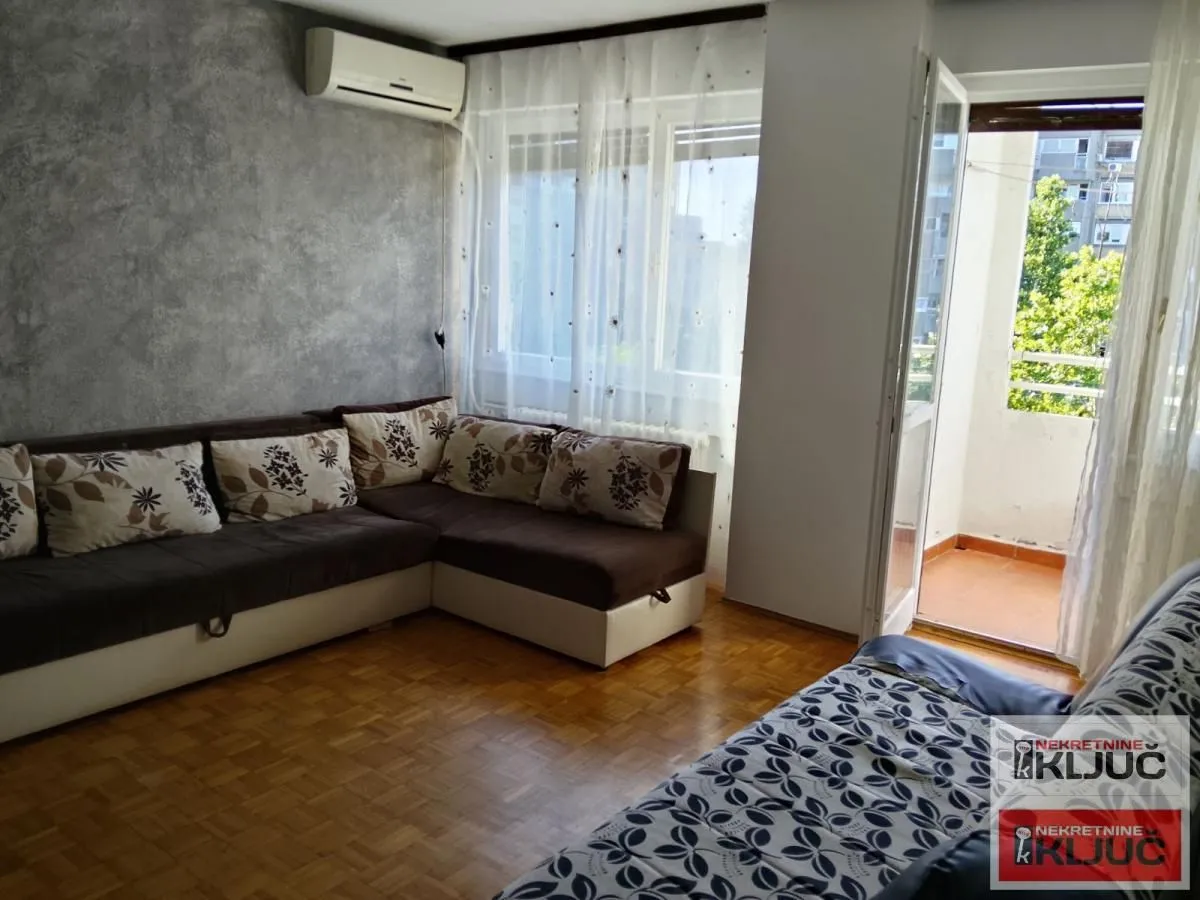 Izdavanje, trosoban stan, 64m², Liman 3, Novi Sad Sve Podlokacije