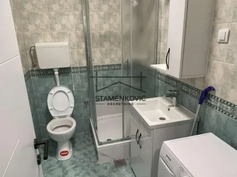 Izdavanje, jednosoban stan, 32m², Rotkvarija, Novi Sad Sve Podlokacije - image 8