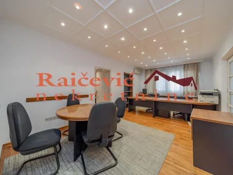 Izdavanje, poslovni prostor, 58m², Novi Beograd Sve Podlokacije, Beograd - image 1