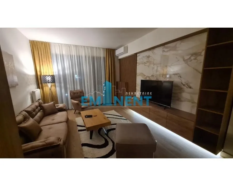 Rent, three bedroom apartment, 83m², Savski Venac, Beograd