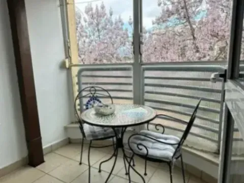 Izdavanje, jednosoban stan, 37m², City Kvart, Podgorica - image 11