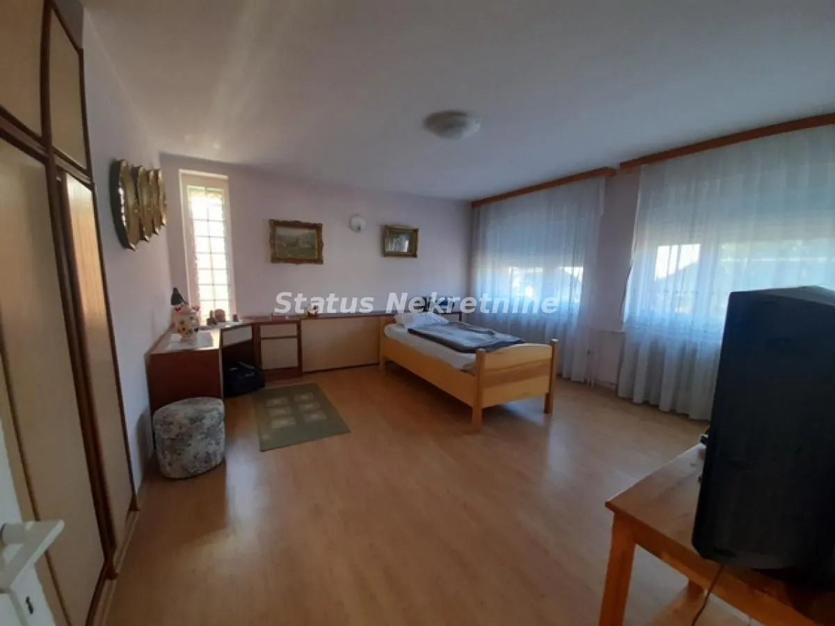 Prodaja, kuća, 360m², Sremska Kamenica, Petrovaradin