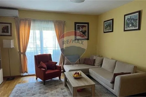 Prodaja, dvosoban stan, 68m², City Kvart, Podgorica