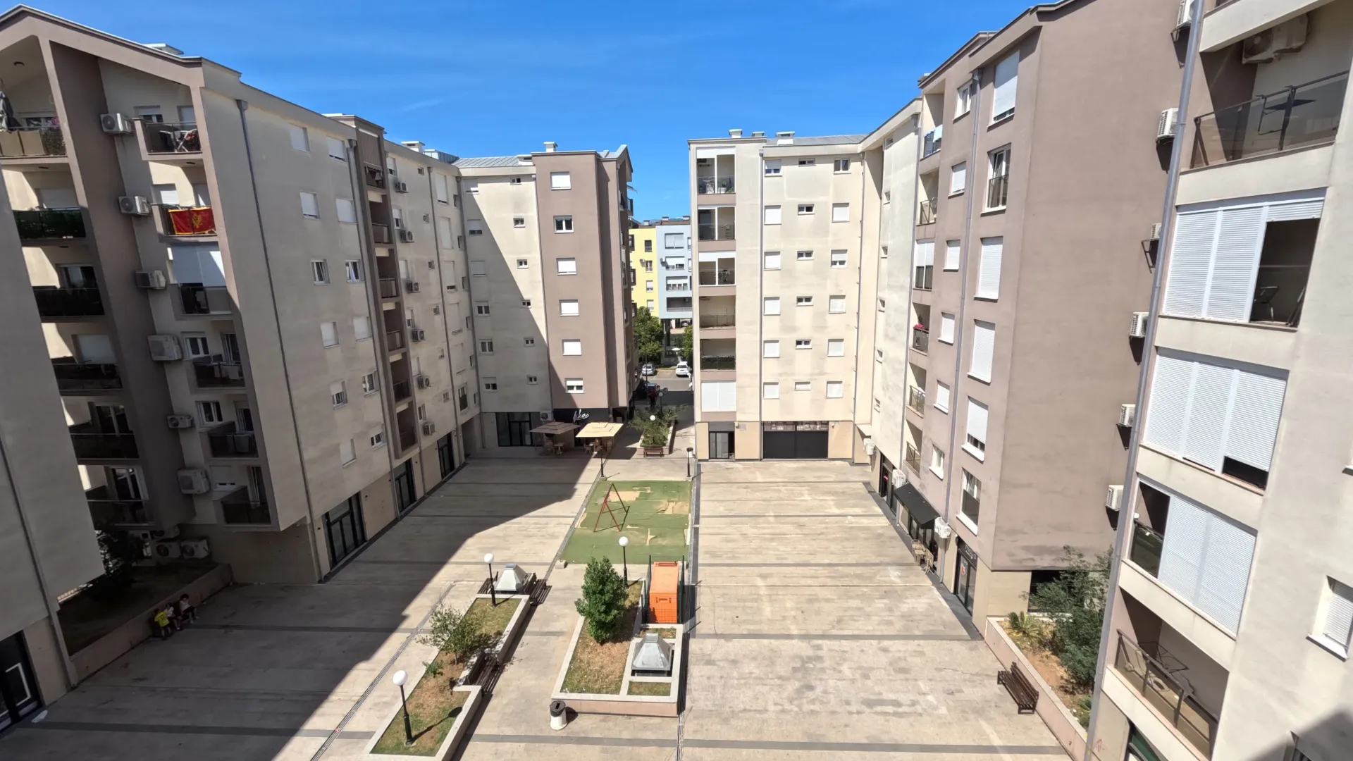 Rent, two bedroom apartment, 72m², Blok 9, Podgorica