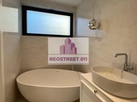 Sale, three bedroom apartment, 93m², Južni Bulevar, Vračar Sve Podlokacije - image 9