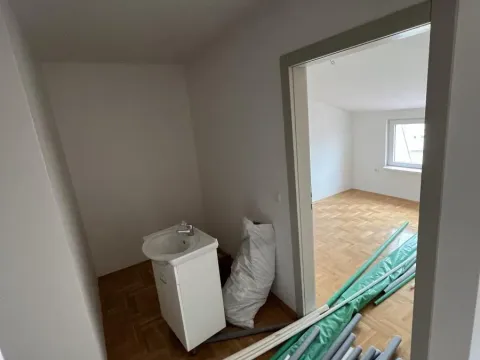 Prodaja, trosoban stan, 54m², Medijana, Niš - image 3