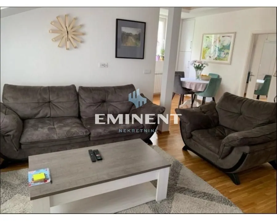 Izdavanje, trosoban stan, 80m², Vračar Hram, Vračar Sve Podlokacije