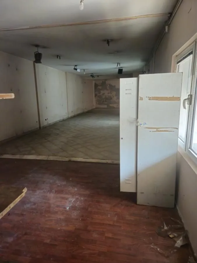 Rent, office space, 1000m², Dušanovac, Voždovac Sve Podlokacije