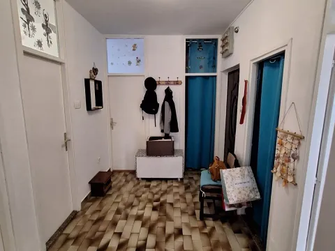 Sale, two bedroom apartment, 72m², Tuški Put, Podgorica - image 6