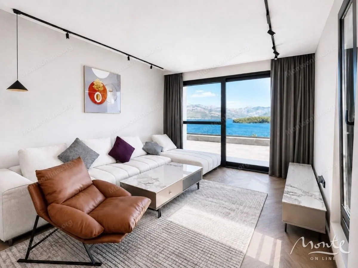 Sale, one bedroom apartment, 54m², Bogišići, Tivat